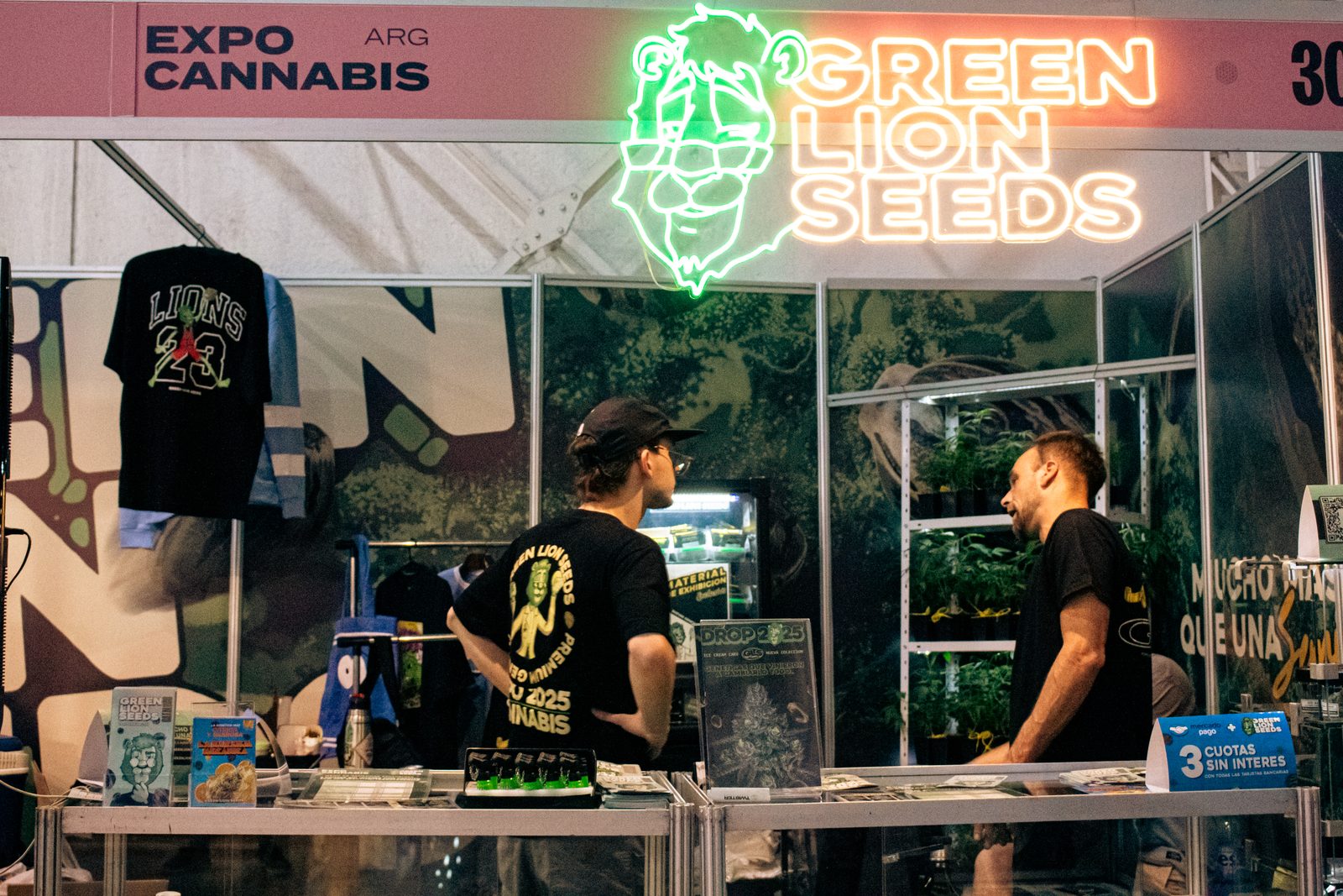 Stand Green Lion Seeds en Expo Cannabis Argentina